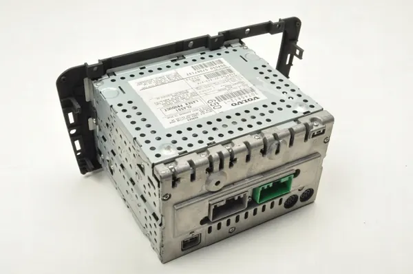 Radio HU-650 OEM 30745812 voor Volvo S60 V70 XC70 image 8