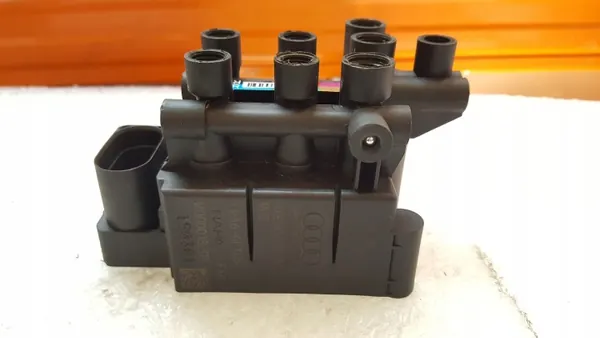Distribuidor Neumático Audi E-Tron OEM 4KE616013A image 5