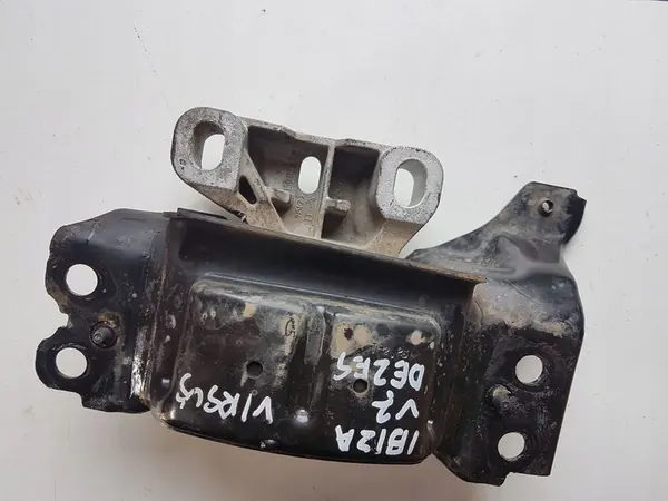 2018 Seat Ibiza V (KJ) Vaihteiston tyyny 2Q0199555AD image 2