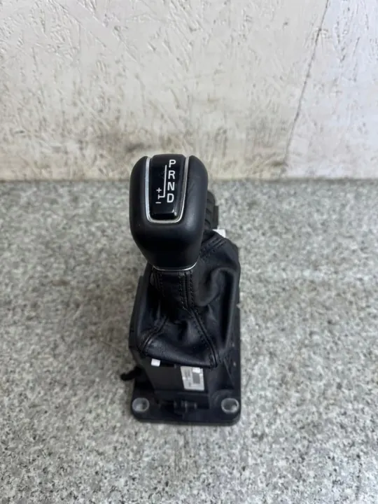 Levier de Sélection de Vitesse OEM 32240020 Volvo XC60 II image 2