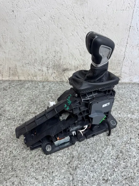 Levier de Sélection de Vitesse OEM 32240020 Volvo XC60 II image 8