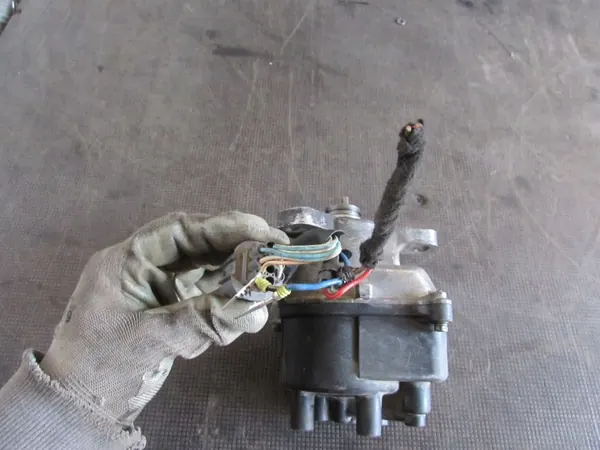 Distributeur d'allumage TD97U pour Honda CR-V I 2.0 16V image 3