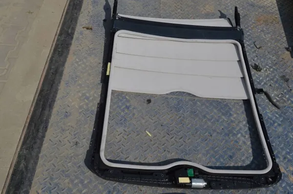 Teto Solar Peugeot 407 OEM 2213688 Completo image 5