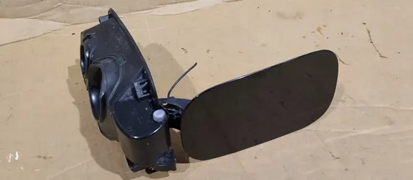 Bränsletanklock Mercedes GLC W253 A2536300802 image 5