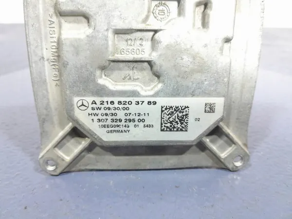 MERCEDES S W221 LIFT LED CONVERTER A2168203789 image 2