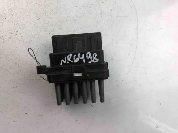 Värmefläktrelä FORD FOCUS C-MAX 1.6L image 2