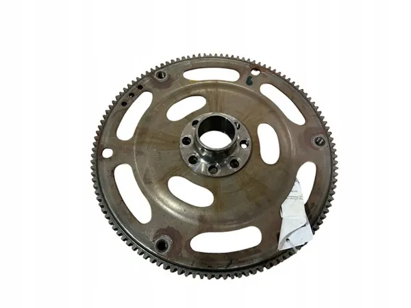 Audi A4 S4 B9 2016 Volante 06H105323AE image 4