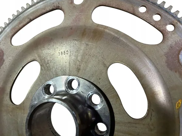 Audi A4 S4 B9 2016 Volante 06H105323AE image 6