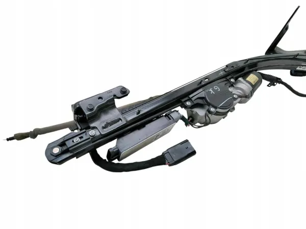 Chrysler Pacifica 2018 deurslotactuator OEM 68368919AA image 5