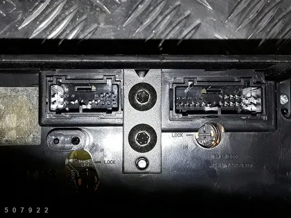 Module de climatisation Volvo V70 OEM 7923 - Occasion image 5