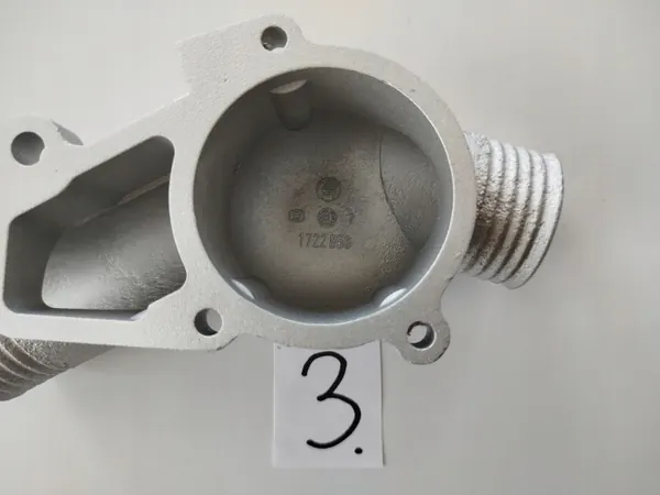 Caja Termostato OEM 1722853 para BMW M50 M52 image 4