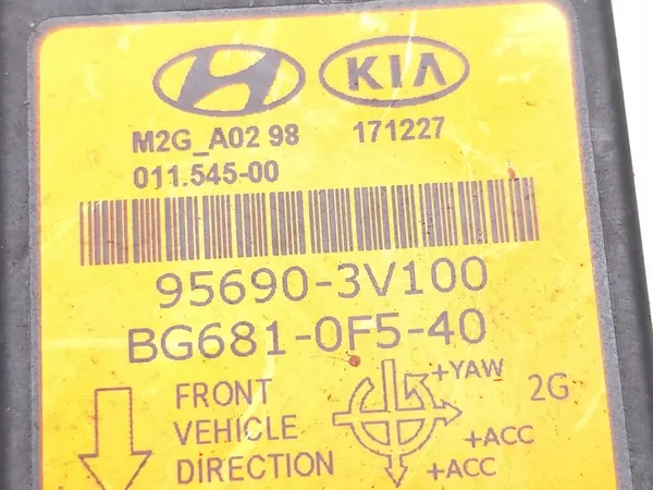 Hyundai i40 ESP Accelerationssensor 2015 OEM 95690-3V100 image 7