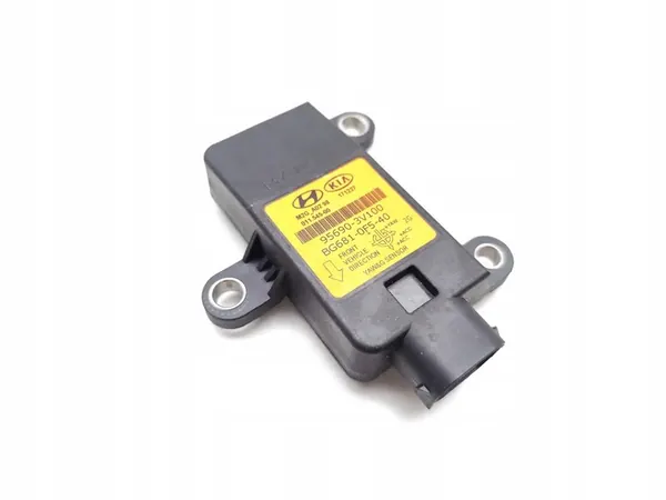 Hyundai i40 ESP Accelerationssensor 2015 OEM 95690-3V100 image 9