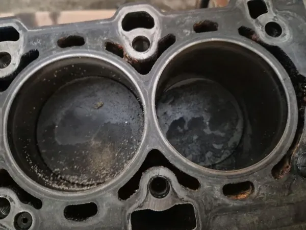 Opel Moottorilohko OEM 24427722 Meriva A 1.6MT image 3