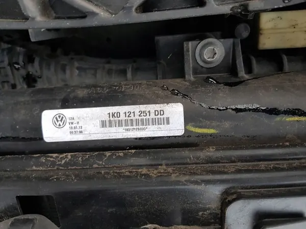 SEAT LEON 2 II LIFT 09-12 1.6 TDI Ventilador de Radiador Frontal OEM image 8