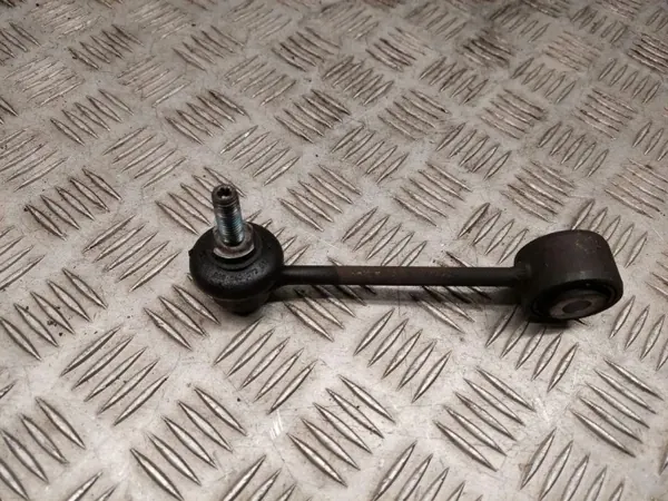 Porsche Panamera Taka Stabilointilinkki OEM 97006904 image 2