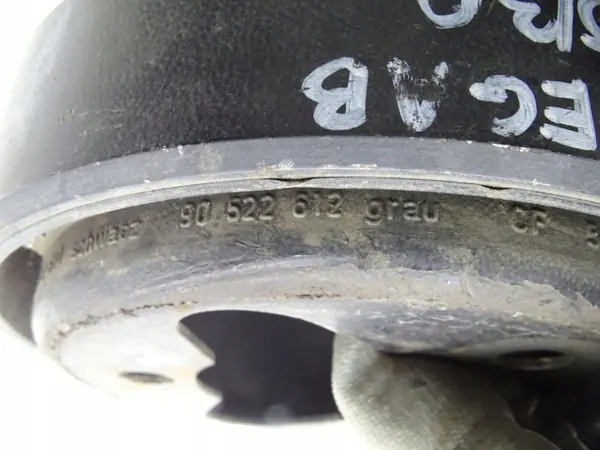 OEM 90522612 Värinävaimennin Opel Omega B V6:lle image 3