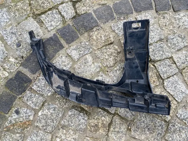 Scivolo di montaggio scarico AUDI A6 C7 sinistro posteriore 4G0807363C image 4