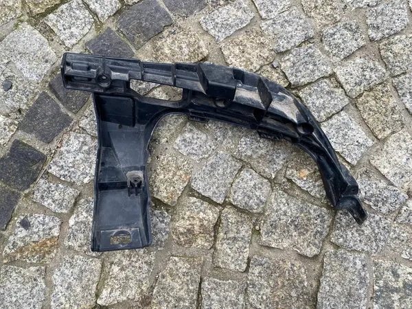 Scivolo di montaggio scarico AUDI A6 C7 sinistro posteriore 4G0807363C image 5