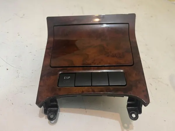 VW Golf V Aschenbecher OEM 1K0857961 - Gebraucht image 2