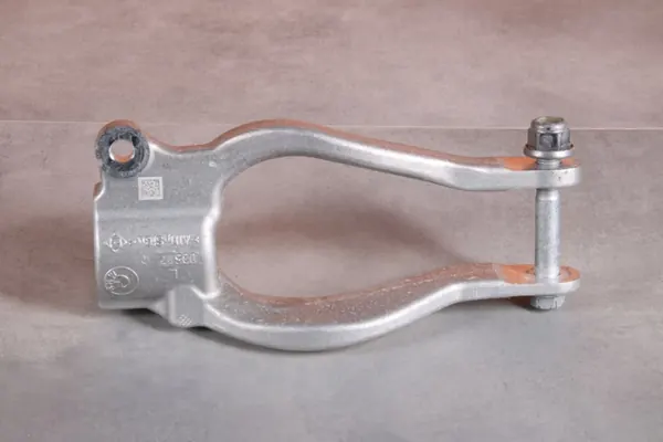 OEM 6865929 Etuvasen Jousituskiinnike BMW 5-sarja image 3