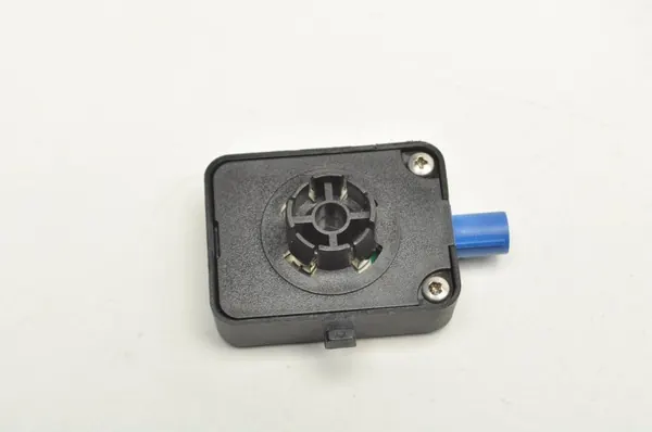 Antena GPS OEM 18D035507 para SEAT Toledo y Skoda Rapid image 3