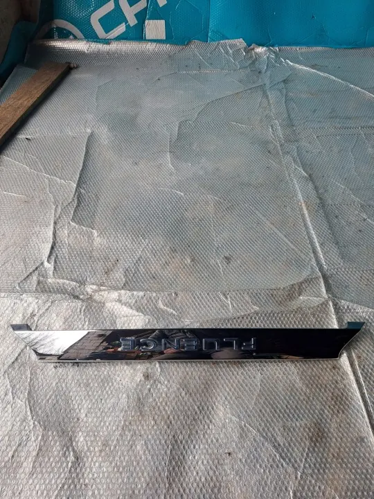 OEM listwa bakljusremsa för Renault Fluence ZE image 2