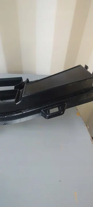 Griglia centrale paraurti anteriore SPORT BMW 1 F40 OEM image 9