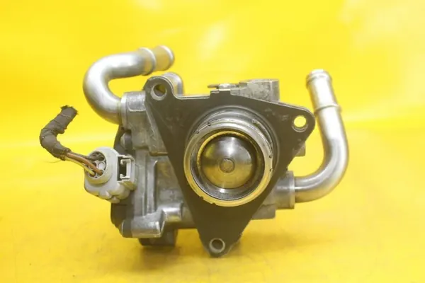 EGR-venttiili OEM 04L131150 VW Passat B8 2.0 TDI image 10