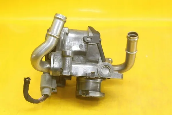 EGR-venttiili OEM 04L131150 VW Passat B8 2.0 TDI image 6