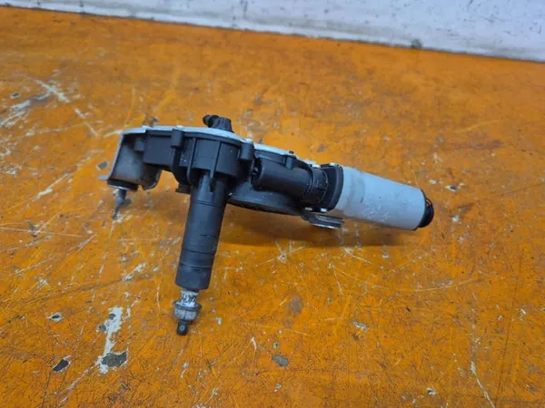 Heckwischermotor SKODA FABIA II 10-14 5J7955711C image 3