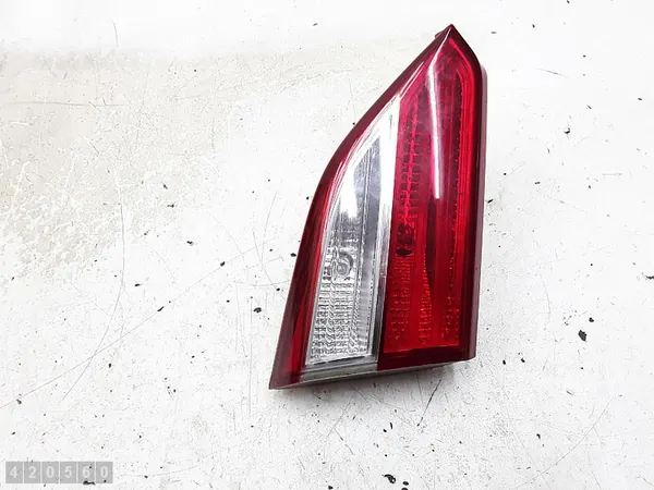 Luz trasera Hyundai I-30 2012 92403a62 image 2