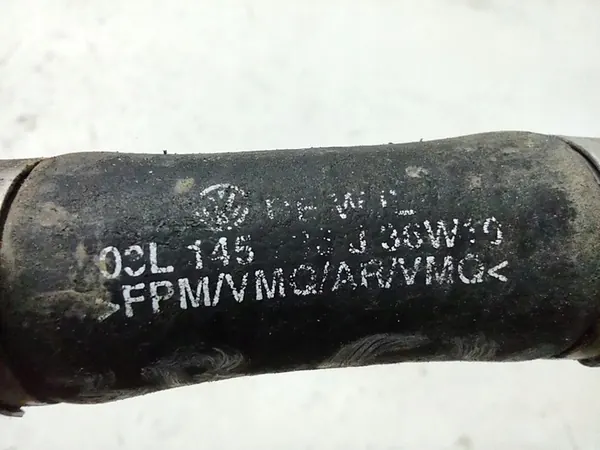 Tubo de óleo turbo 2.0 TDI Audi A4 A5 Q5 OEM 03L145736J image 3