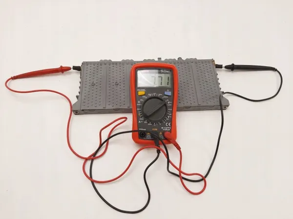 Toyota Prius Batteriezelle OEM 02YBDB02052E - Gebraucht image 8