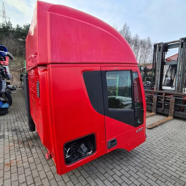 Cabina sem portas Iveco Stralis E5 manual OEM image 4