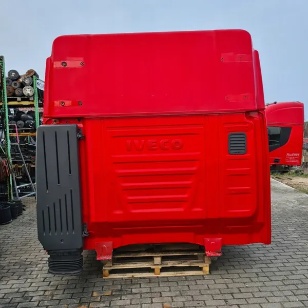 Cabina sem portas Iveco Stralis E5 manual OEM image 7