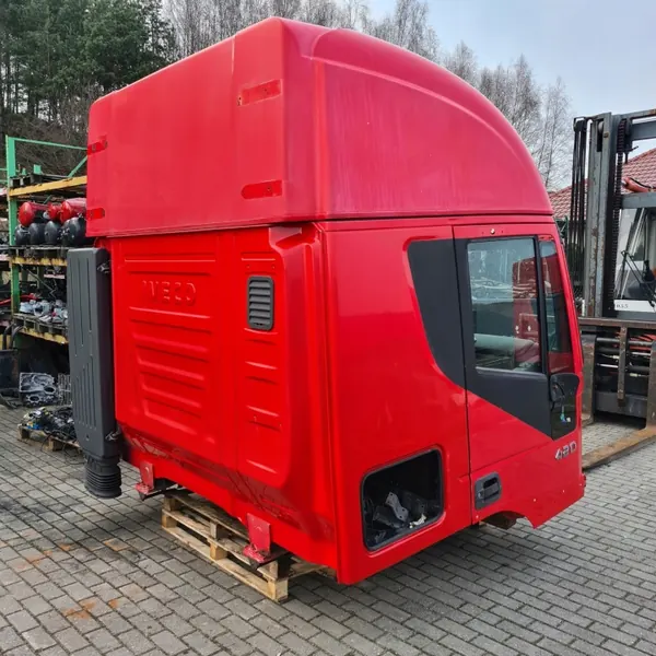 Cabina sem portas Iveco Stralis E5 manual OEM image 8