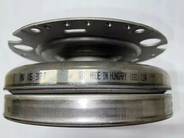 Volante de Dupla Massa Audi A5 8T 0AW105317G image 3