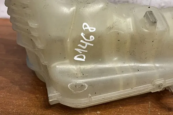 Kühlmittel-Ausgleichsbehälter RENAULT LAGUNA III image 3