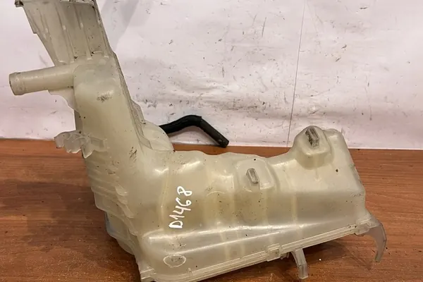 Kühlmittel-Ausgleichsbehälter RENAULT LAGUNA III image 4