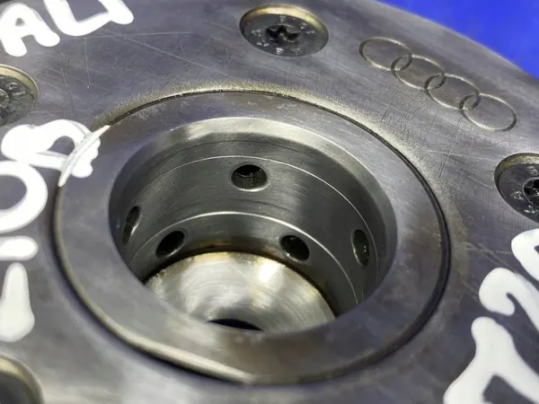 Pignon de chaîne de distribution OEM 06B109088A Audi A4 image 8