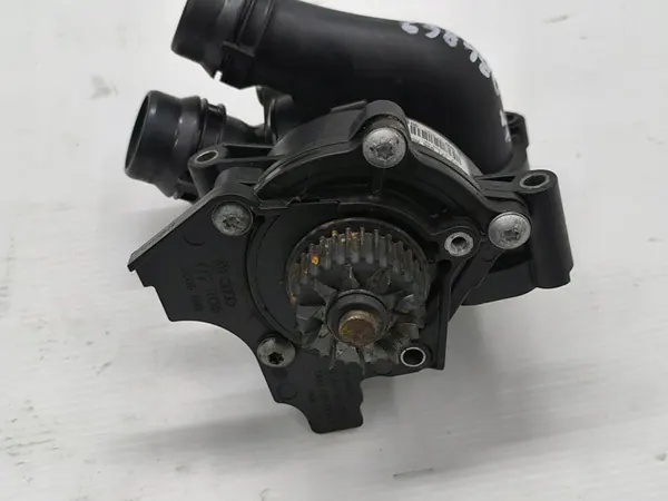 Vattenpump Audi A5 2.0 TFSI image 3