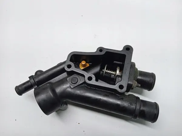 Carcasa de termostato Citroen C5 III Peugeot 2.0 16V OEM image 5