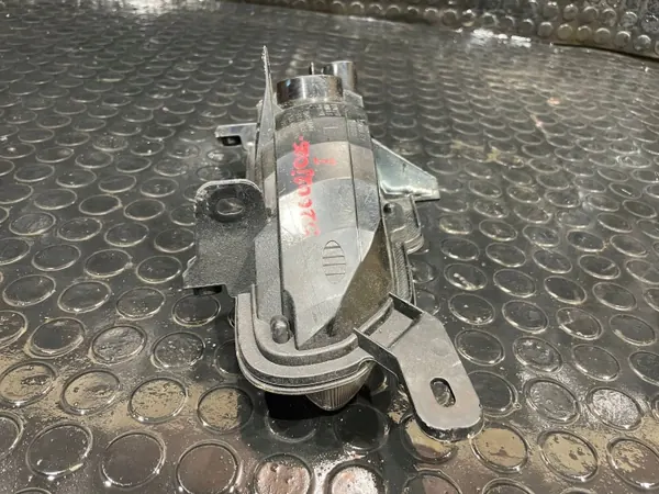 OEM W6310 S2602I025 Suzuki SX4 Intermitente Delantero Izquierdo image 6