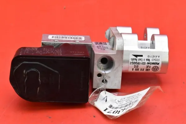 Válvula de expansão AC OEM 4M0816682E para Audi E-Tron image 5