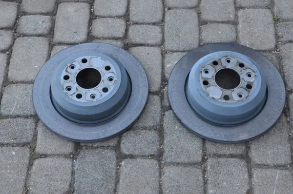 OEM 68273464AB 2 Bakre bromsskivor för Jeep Wrangler JL image 2