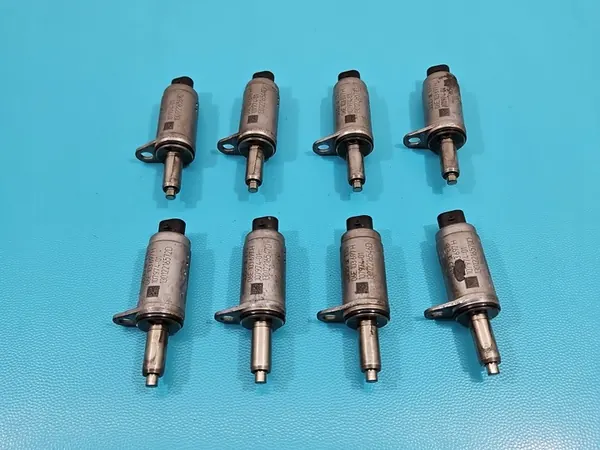 Säätöventtiili Audi A4 B8 1.8 TFSI 06E103697H image 2