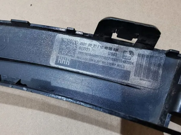 BMW X5 G05 M-Package Baveuse Arrière OEM 8069292 image 10