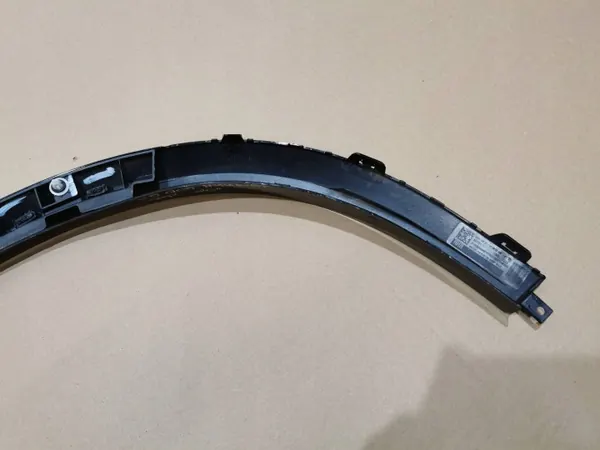 BMW X5 G05 M-Package Baveuse Arrière OEM 8069292 image 9