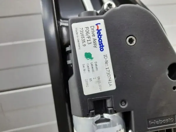 BMW Kattoikkumoottori OEM 7316535 5-sarja G30/G31 image 8